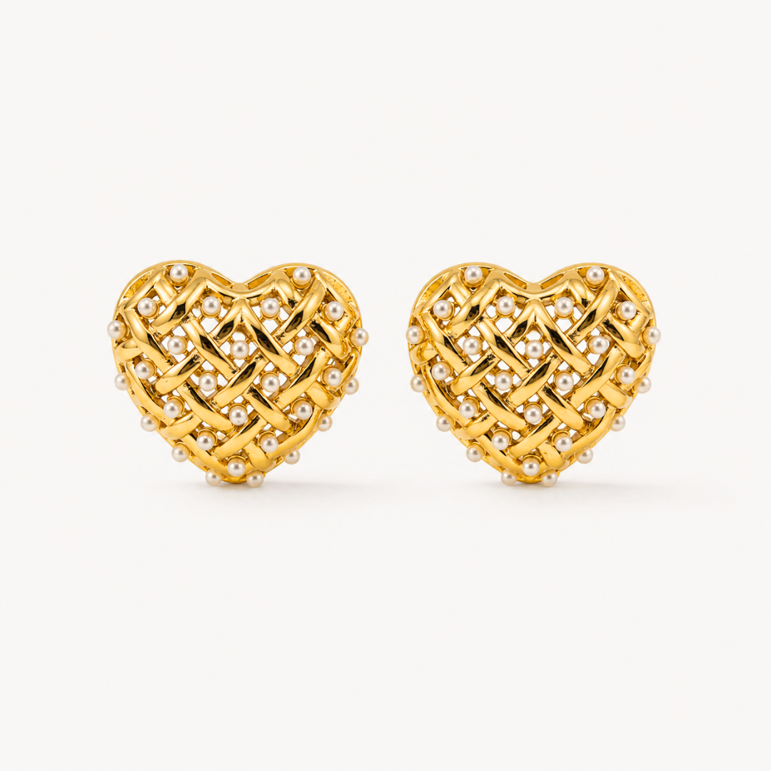 Pavé Lattice Heart Stud Earrings